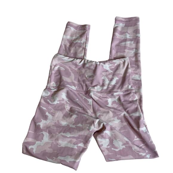 STRUT THIS Baby Pink Camo Full Length High Waisted Leggings - Picture 5 of 5
